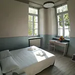 Casa Di Altavilla Alba (Piedmont)