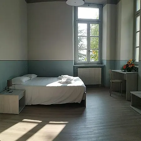 Casa Di Altavilla Alba (Piedmont)